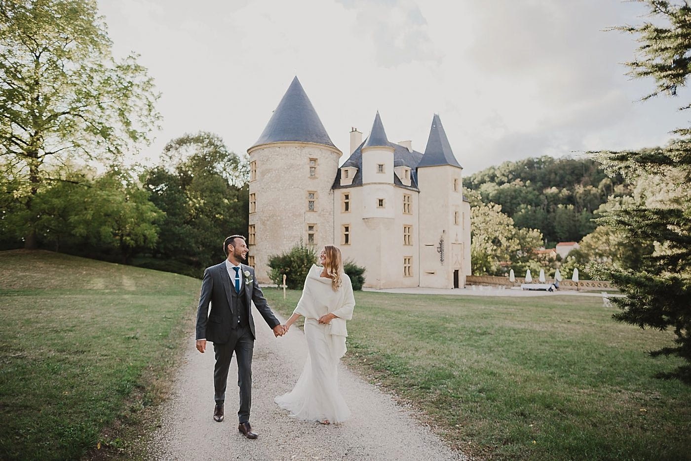 18 Beautiful French Chateau Wedding Venues