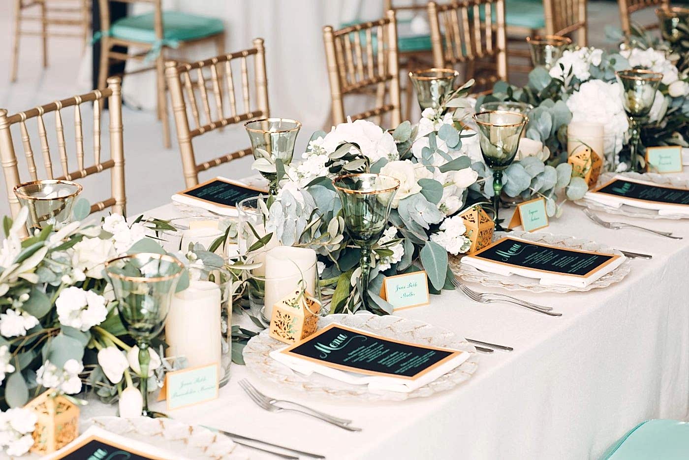 14 Questions to Ask When Hiring a Wedding Planner