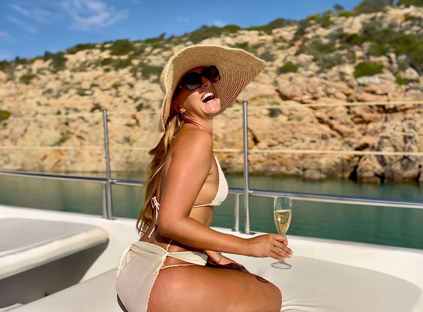 Guide to Getting Married on a Boat or Yacht!
