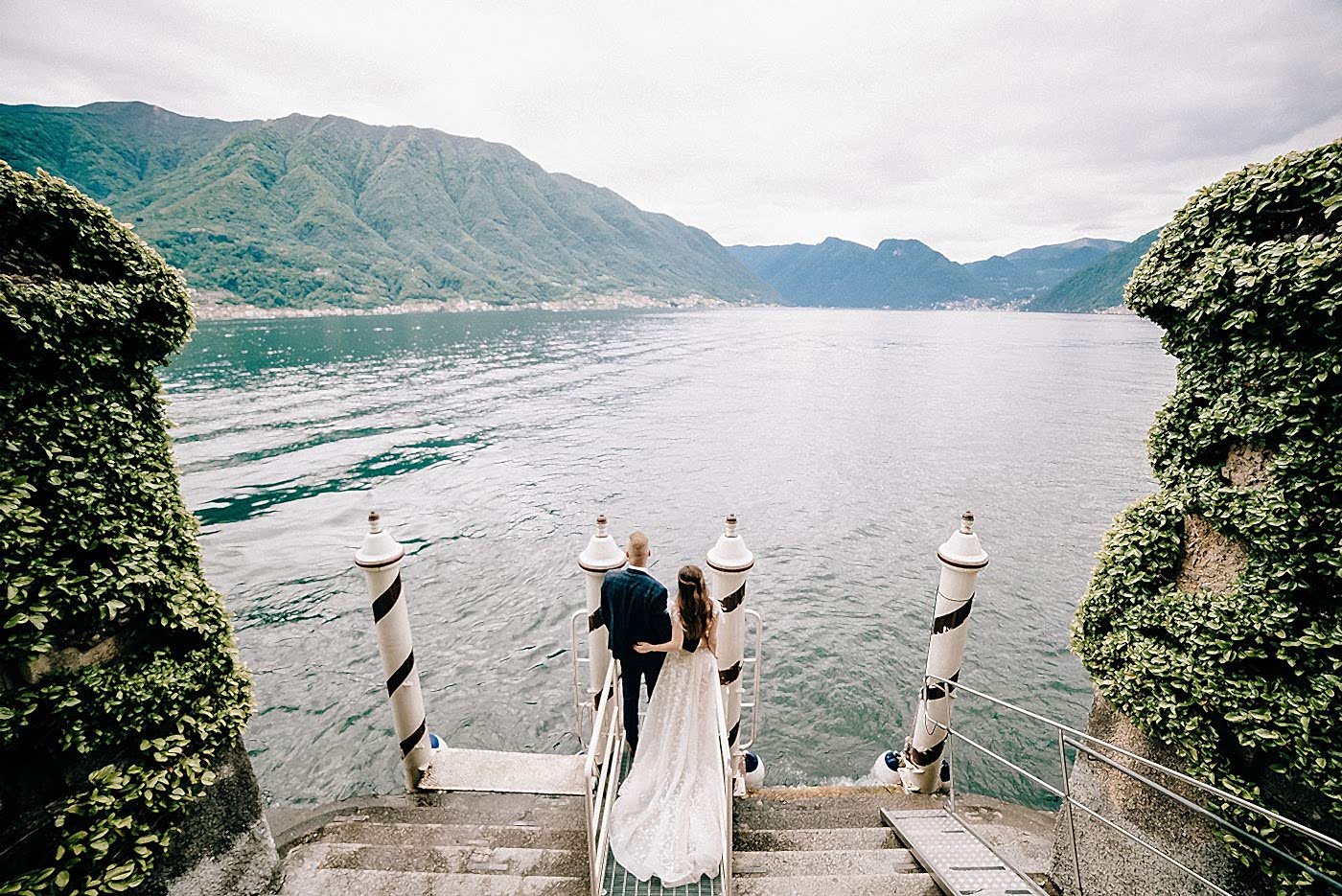 How to Budget, Pay, and Save Money for a Wedding Abroad